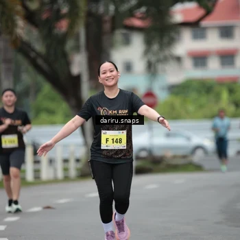 Runner Photo 8572605