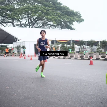 Runner Photo 8572606