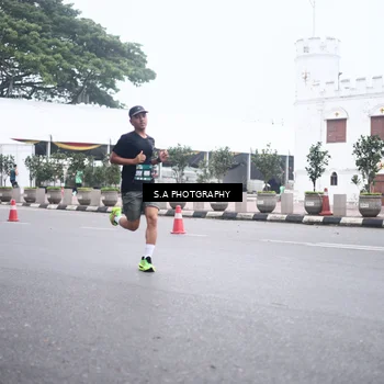 Runner Photo 8572614