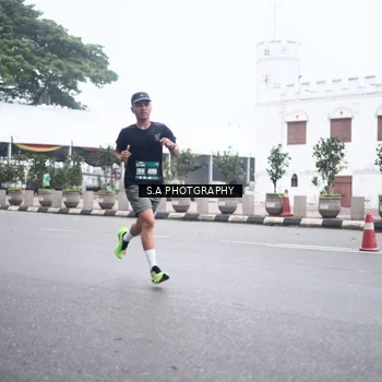 Runner Photo 8572626