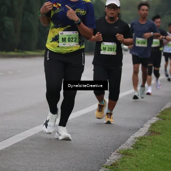 Runner Photo 8572640