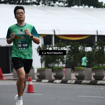 Runner Photo 8572658