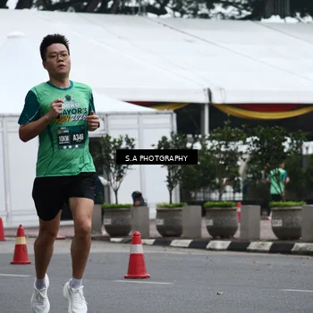 Runner Photo 8572660