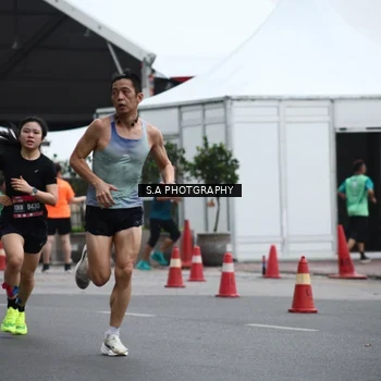 Runner Photo 8572672