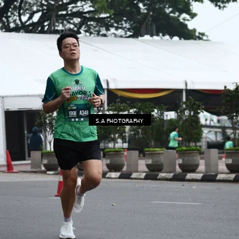 Runner Photo 8572676