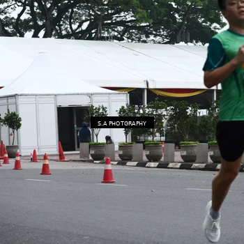 Runner Photo 8572678