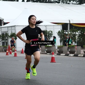 Runner Photo 8572679