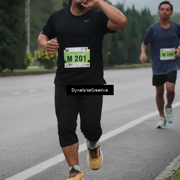 Runner Photo 8572687