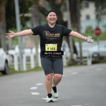Runner Photo 8572697