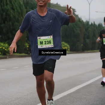 Runner Photo 8572700