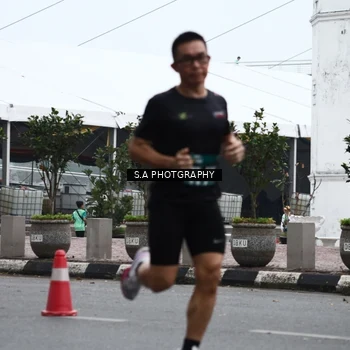 Runner Photo 8572725