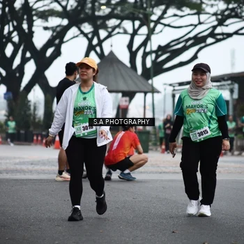 Runner Photo 8572746