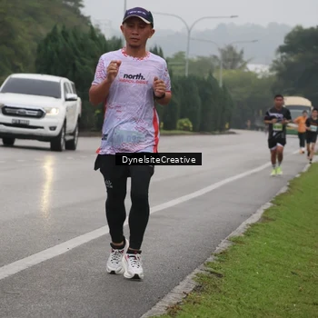 Runner Photo 8572761