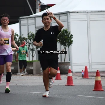Runner Photo 8572764
