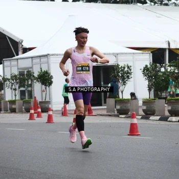 Runner Photo 8572777