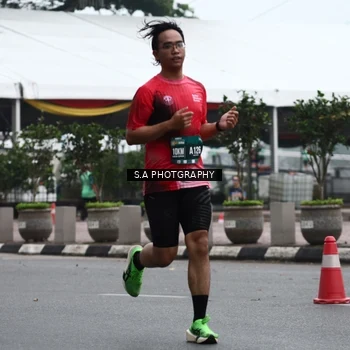 Runner Photo 8572783