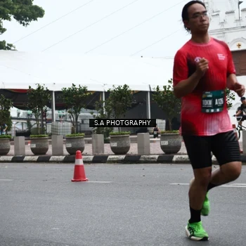 Runner Photo 8572787