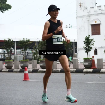 Runner Photo 8572809