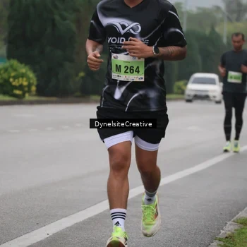 Runner Photo 8572816