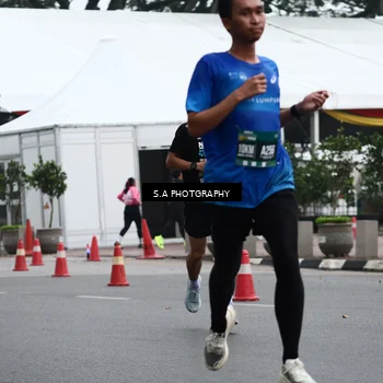 Runner Photo 8572830