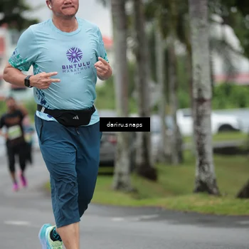 Runner Photo 8572835