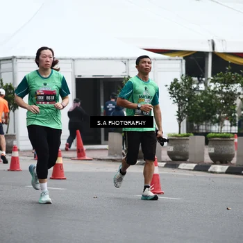 Runner Photo 8572843