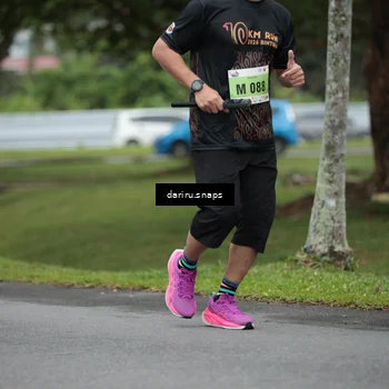Runner Photo 8572844