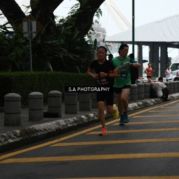 Runner Photo 8572853