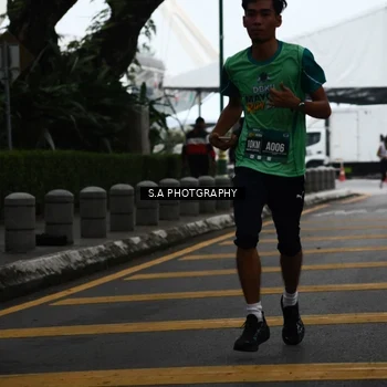 Runner Photo 8572864
