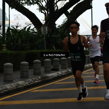 Runner Photo 8572868