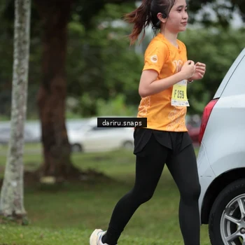 Runner Photo 8572872