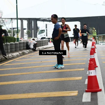 Runner Photo 8572877