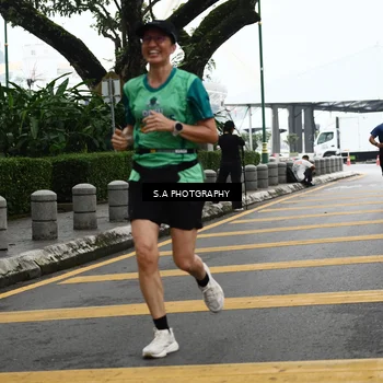 Runner Photo 8572878