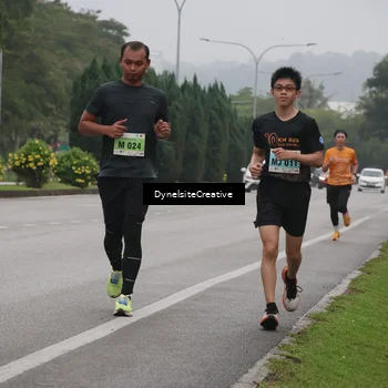 Runner Photo 8572884