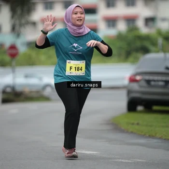 Runner Photo 8572889