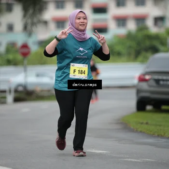 Runner Photo 8572890