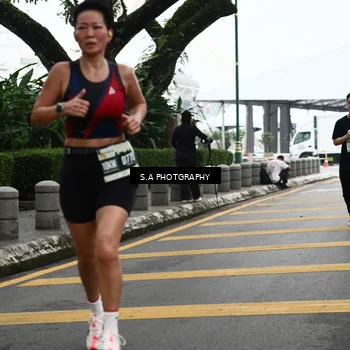Runner Photo 8572910