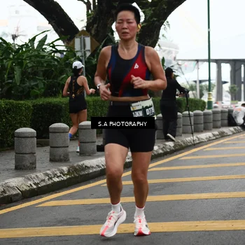 Runner Photo 8572912