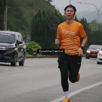 Runner Photo 8572917