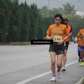 Runner Photo 8572951