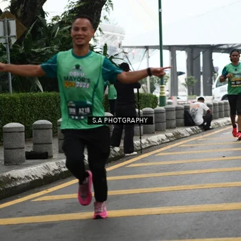 Runner Photo 8572959
