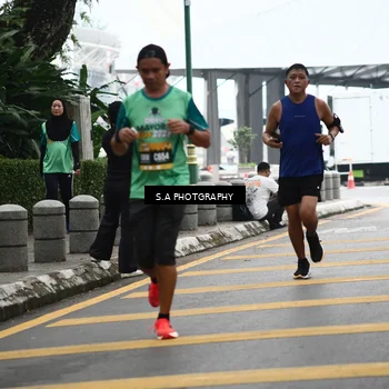 Runner Photo 8572967