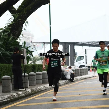 Runner Photo 8572977