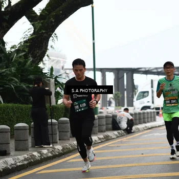 Runner Photo 8572983