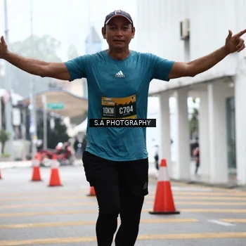 Runner Photo 8573008