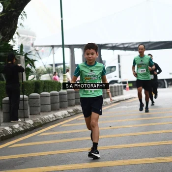 Runner Photo 8573016