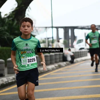 Runner Photo 8573042