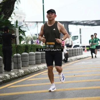 Runner Photo 8573049