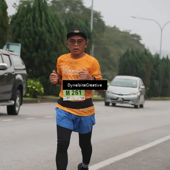Runner Photo 8573062
