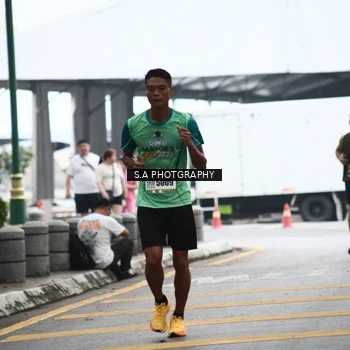 Runner Photo 8573065